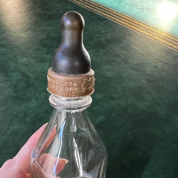 Vintage Pyrex Glass Baby Bottle - Picture 7 of 10